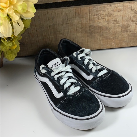 kids size 2 vans